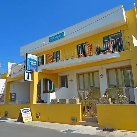 Pensión Le Sorgenti E Torre Vado